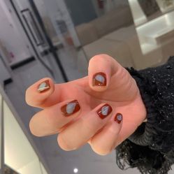 -美奈サロン美甲美睫皮肤管理