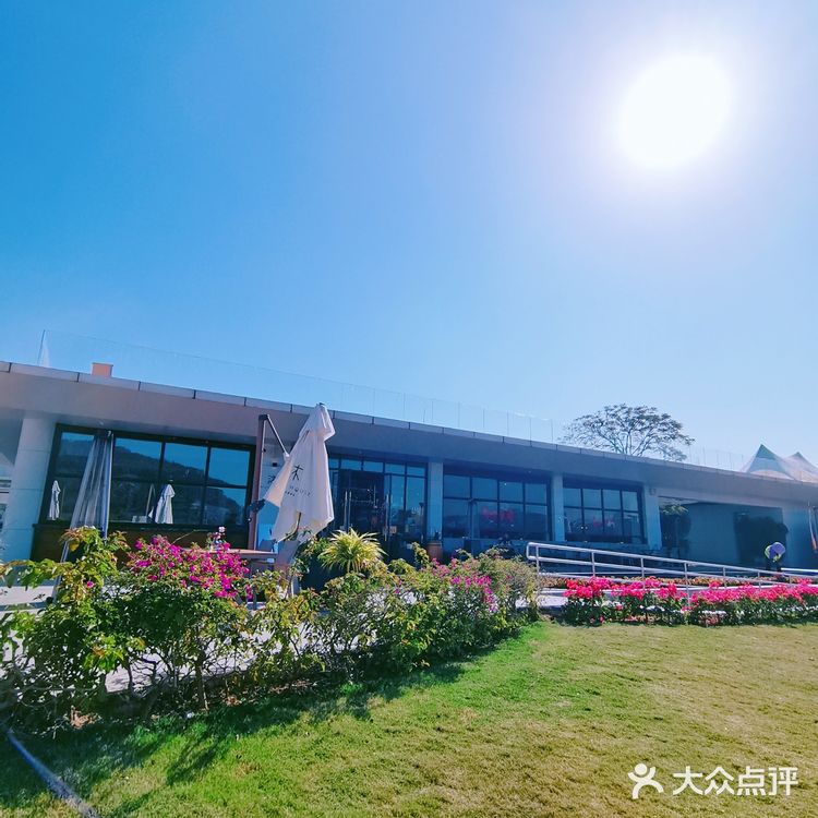 在公园里享用顶级澳洲和牛西冷的感觉太爽了