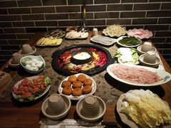 -舒家大院重庆老火锅(纪念塔店)