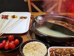 -串门邻居串串火锅(云南南路店)