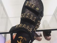 -CHANEL(恒隆广场店)
