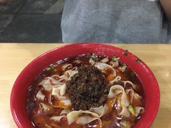 -雷祖芳老妈蹄花店