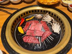 -炼火烤肉店
