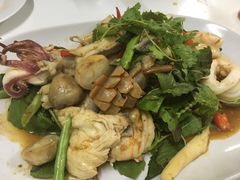 冬蔭炒海鮮-Raan Jay Fai