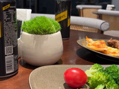 -上海虹桥祥源希尔顿酒店