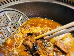 -袁小二大东北铁锅炖(吉祥村总部)