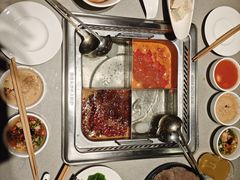 -海底捞火锅(宝龙广场夜宵主题店)