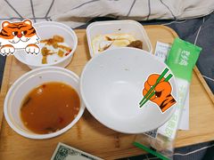 -老乡鸡(上海品尊国际中心店)