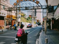 -溪岸路花鸟市场