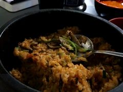 -鸿通城购物中心