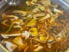 -大理.老字号渝记酸萝卜乌鱼(古城总店)