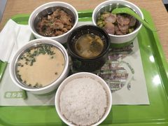 -老乡鸡(武汉中南梅苑小区地铁站店)