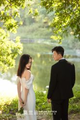 -莫兰迪婚纱摄影