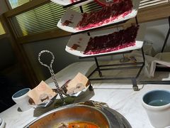 -左庭右院鲜牛肉火锅(浦江欢乐颂店)