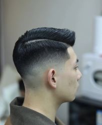 -阿兵荣辉美容理发有限公司