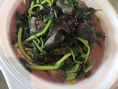 -小芙蓉湘菜馆(易生活购物公园店)