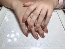 -秋禾美甲美睫