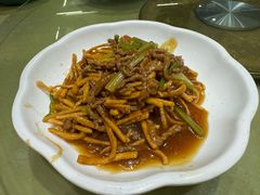 -刘胖子家常菜·蹄花焖藕(中南店)