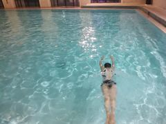 室内游泳池-深圳东部华侨城茵特拉根酒店