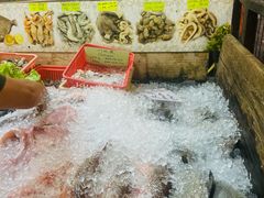 -大树下海鲜饭店
