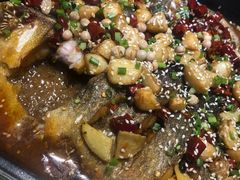 -小小河边鱼(天润城店)