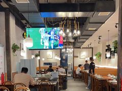 -乔街深夜食堂·小龙虾·高压锅生蚝(杭州总店)