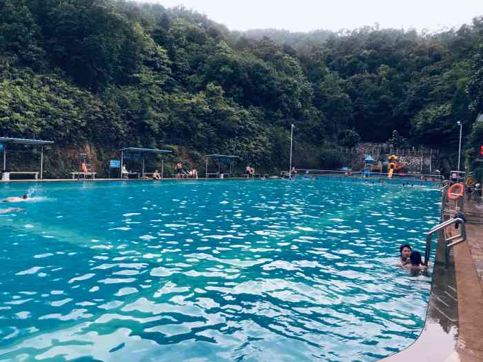 康乐山泉游泳池-"不错,是锻炼身体的好地方,值得再去.