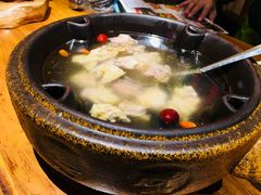 -老滇山寨•云南特色菜•地方菜•民族风情歌舞表演(金碧店)