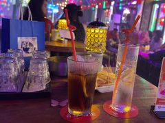 -喜鹊音乐酒馆(西街店)