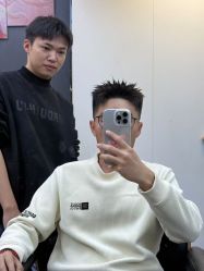 点击看大图 -藤野造型专业烫染接发