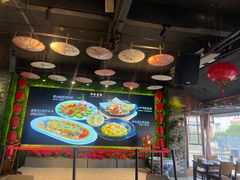 -牛头鱼庄·地道广西菜(西明店)