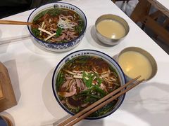 -镇南锅盖面馆(解放路店)