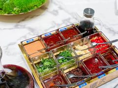 -德天肥牛海鲜火锅(城西银泰店)