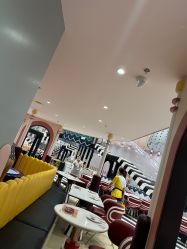 -奈尔宝家庭中心·亲子餐厅(鄞州万达店)