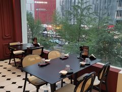-红东阁东北菜烤肉酒馆(CROSS万象汇店)