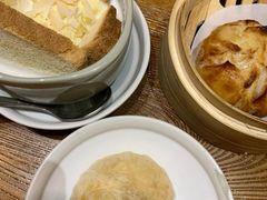 云南鲜花饼-云海肴·云南小炒·汽锅鸡(天津国金汇店)