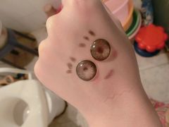 -4iNLOOK美瞳店(龙之梦购物中心虹口店)