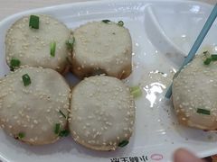 -小杨生煎(金山百联购物中心3楼店)