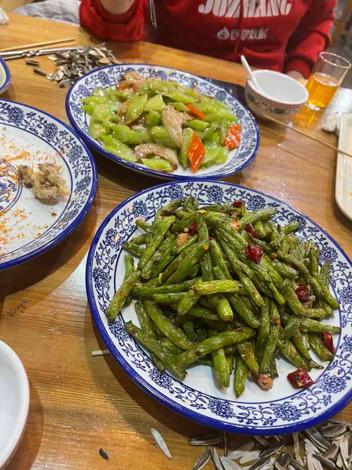 秦川人家(杜家坎店)-"坐标:长辛店大街,紧挨着法院边上,位置临.