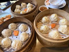 黑松露鹿茸菇鲜肉小笼包-南翔馒头店(豫园店)