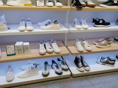 -hotwind热风(中贸广场店)