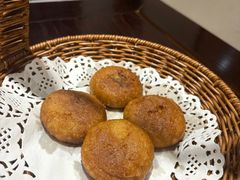 -蓝田九大碗民俗食府(蓝田店)