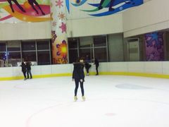 iphone_upload_pic-冠军冰场CHAMPION RINK(百联又一城店)