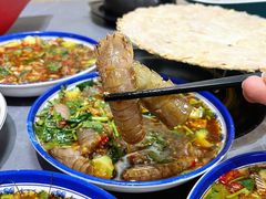 -官塘陈记鱼生·潮汕砂锅粥·牛肉火锅(潮枫路总店)