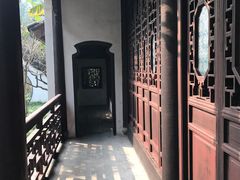 -汇龙潭