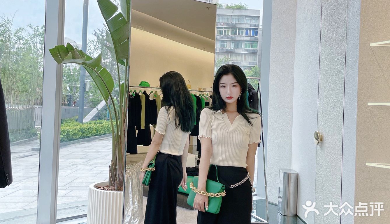 武汉探店｜恒隆的bv终于开了🔥逛街还能出片！