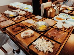 -银米·云南传统过桥米线(双廊黑金冠店)