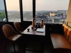 -顽啤熊·酒客酒馆(苏城夜景必选店)