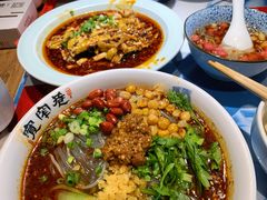 传统酸辣粉-宽窄巷成都菜(青岛路万达广场店)