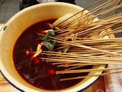 -拈签一笑黄牛肉辣卤串串